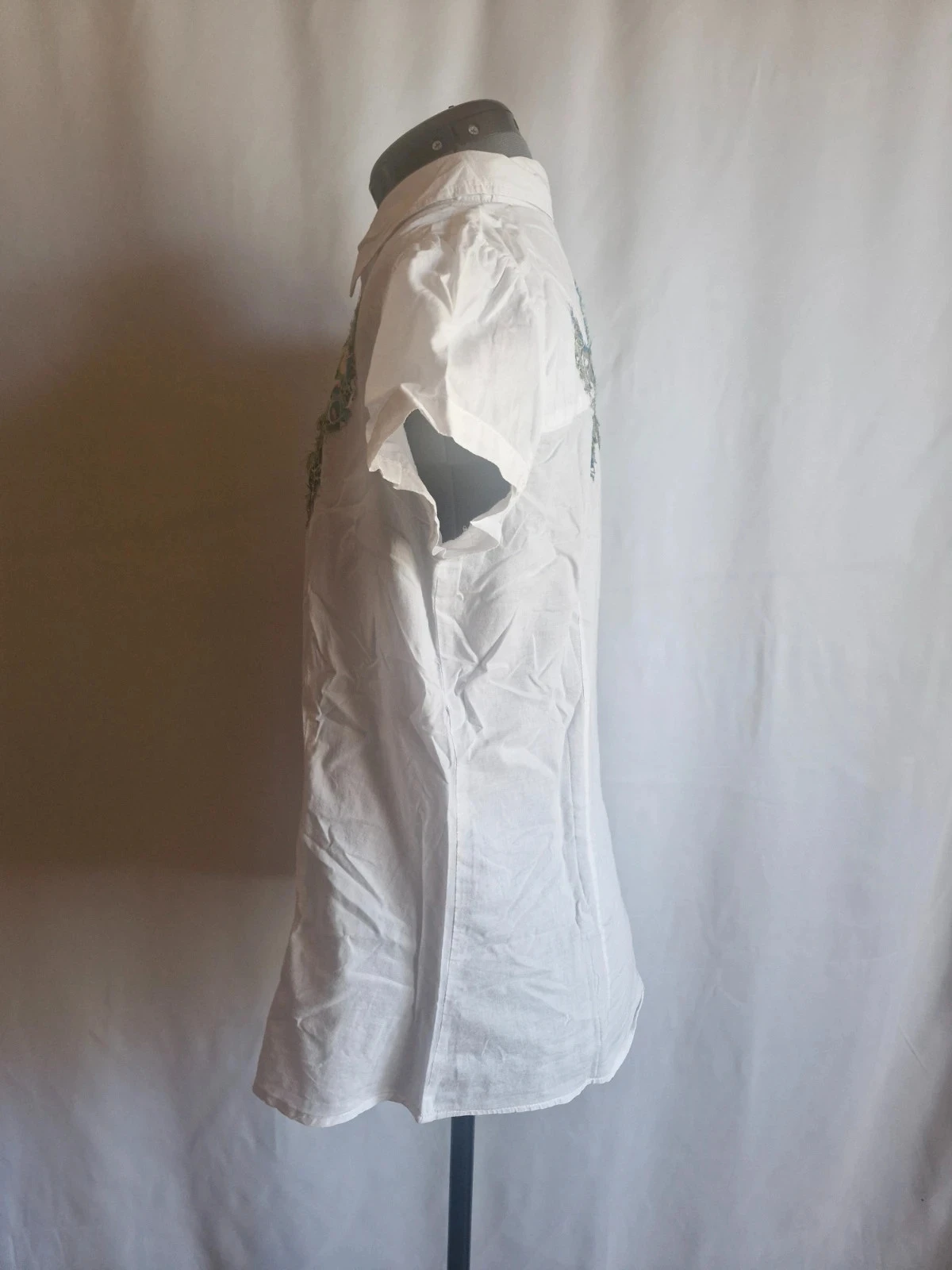 Desigual - Women's short-sleeve shirt - Size XL – photo 2